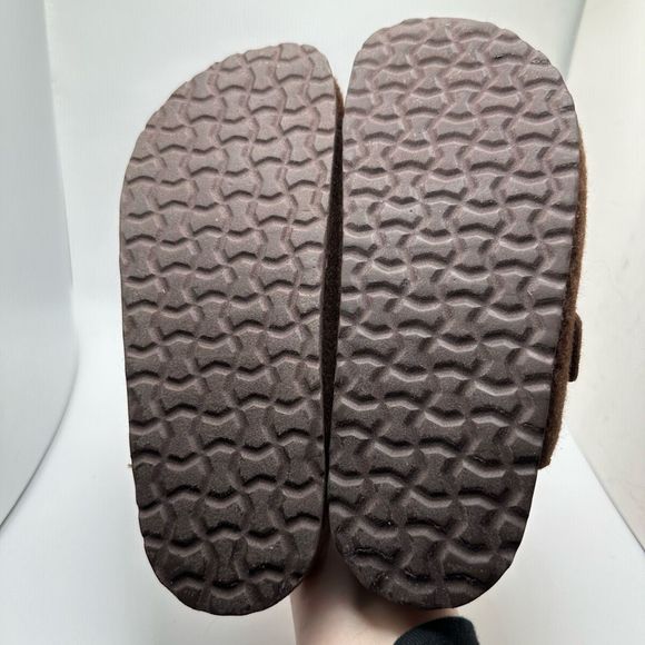 CUSHIONAIRE Womens Clog 7 BROWN - Picture 5 of 7